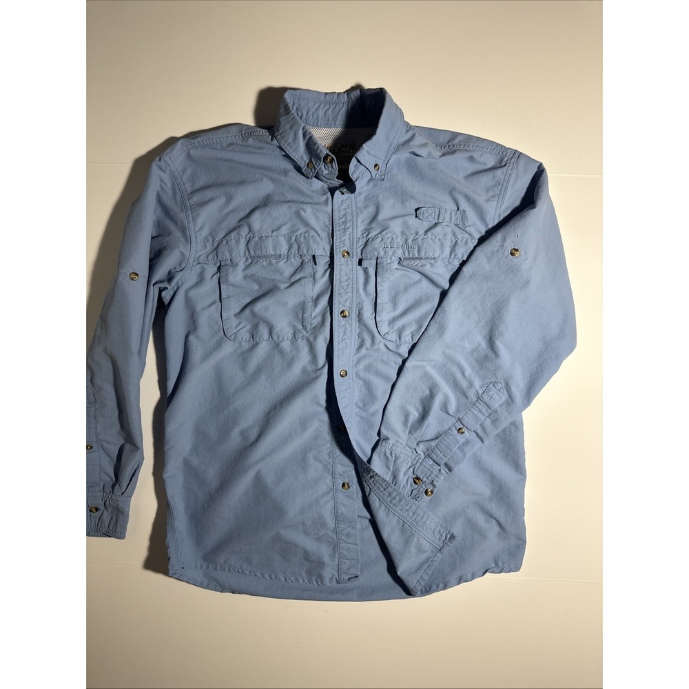 L.L. Bean Mens Light Blue Nylon Blend Long Sleeve Button-Up Shirt Size M Reg